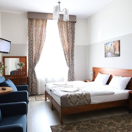 Dream Garden Palace Aparthotel Krasków Eksteriør bilde