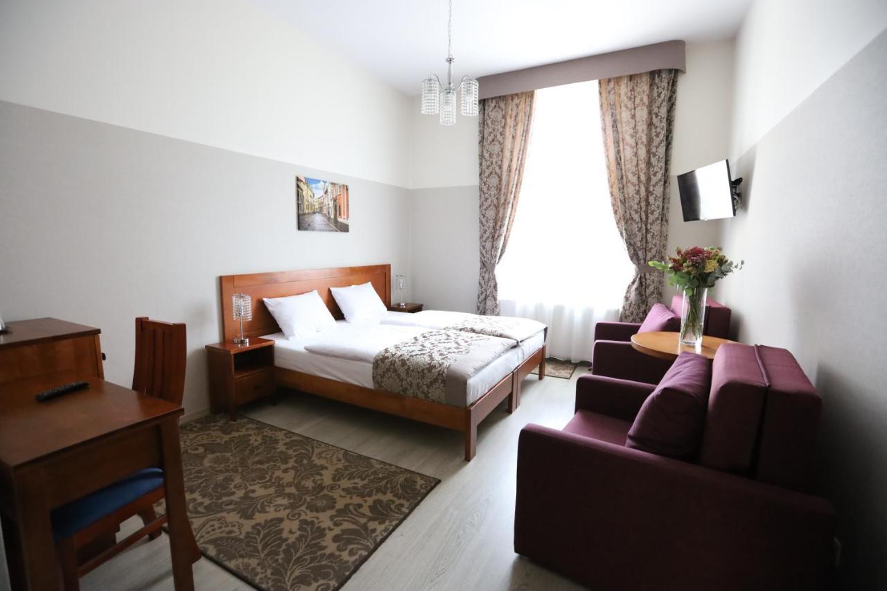 Dream Garden Palace Aparthotel Krasków Eksteriør bilde